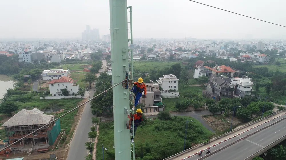 Đẩy nhanh tiến độ triển khai công trình đường dây 220kV Cát Lái-Tân Cảng