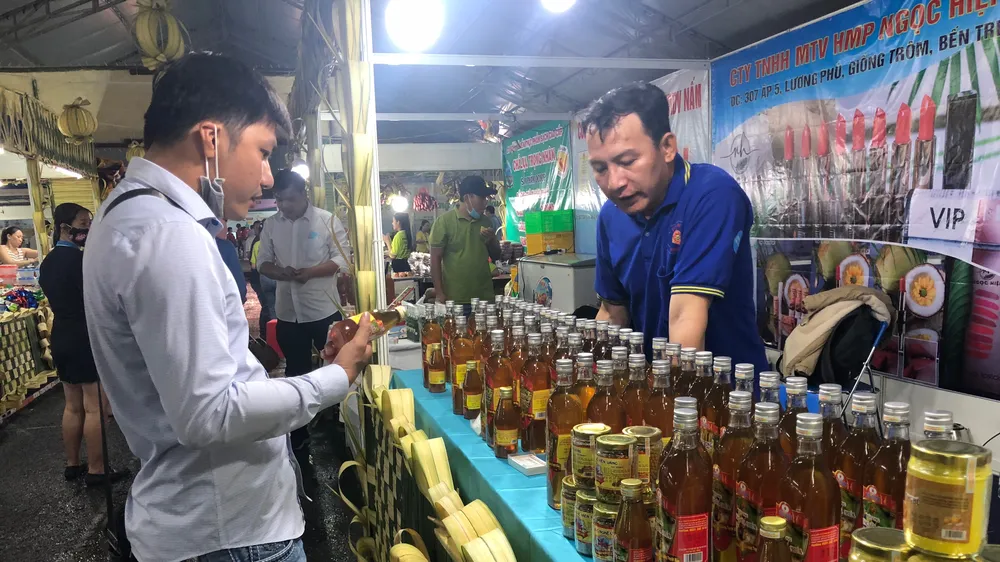 Nhiều sản phẩm nông nghiệp Bến Tre ký kết ghi nhớ với siêu thị