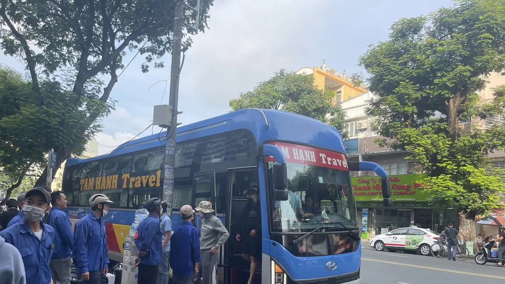 Đề xuất cấm xe giường nằm vào trung tâm TPHCM trong khung 6 - 22 giờ