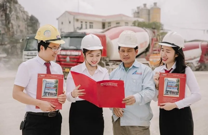 Hiện thực hóa Thông tư 02/2023/TT-NHNN, tích cực hỗ trợ khách hàng vượt qua khó khăn
