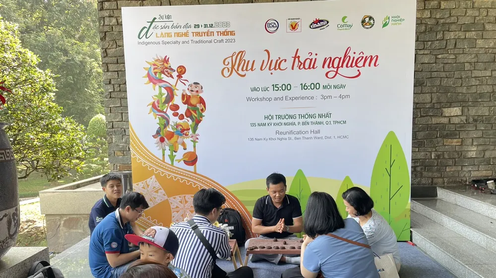 Trải nghiệm thú vị với chương trình Đặc sản bản địa – Làng nghề truyền thống