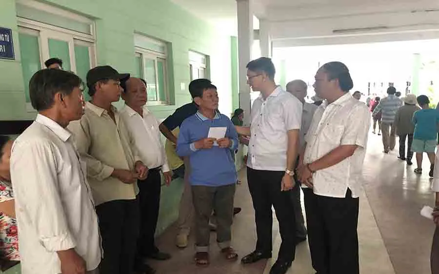 Vụ nổ tàu cá đảo Lý Sơn: Hỗ trợ các ngư dân gặp nạn