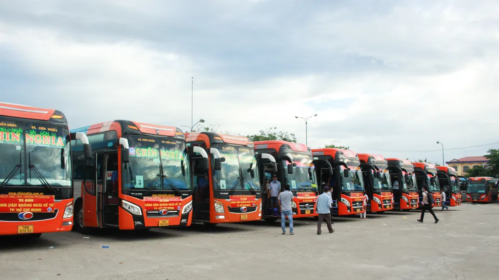 Quảng Ngãi sẽ đón 200 thai phụ từ TP HCM, Bình Dương và Đồng Nai về quê bằng máy bay