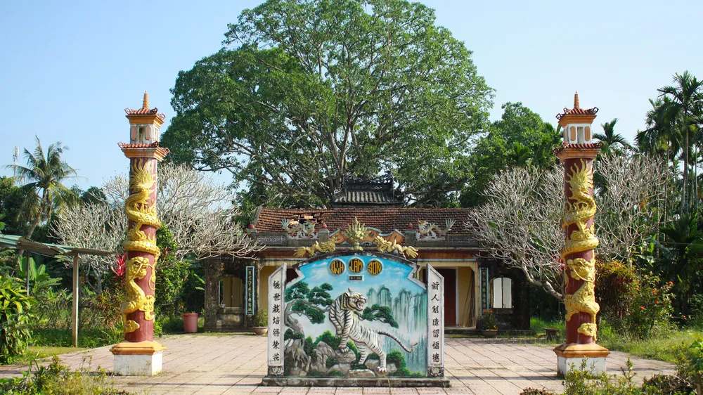 Di tích lịch sử, văn hóa đình Lâm Sơn