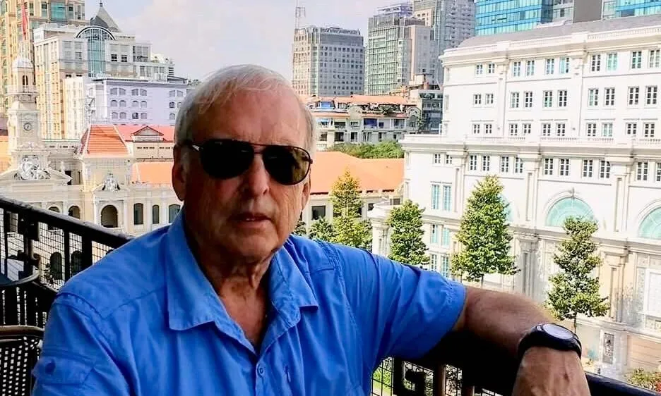 Phóng viên chiến trường Ronald L. Haeberle, người chụp bộ ảnh về thảm sát Sơn Mỹ