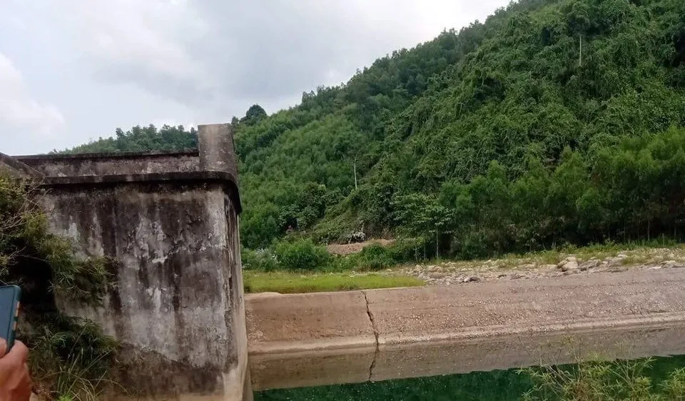 Quảng Ngãi: Rủ nhau đi tắm đập thủy lợi, 1 em nhỏ bị đuối nước tử vong