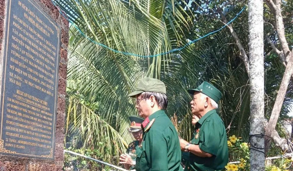Lễ giỗ tưởng niệm các anh hùng liệt sĩ trong Chiến thắng Vạn Tường