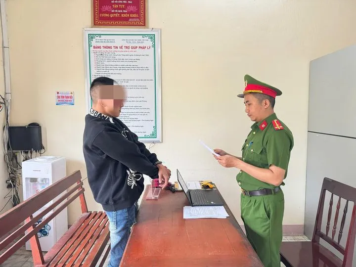 Quảng Ngãi: Khởi tố đối tượng giao cấu với 2 chị em mới 15 tuổi