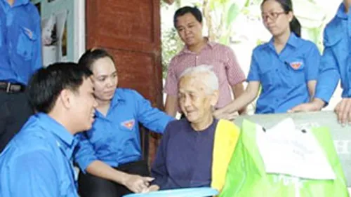 Con của Mẹ Việt Nam anh hùng có được trợ cấp sửa nhà?