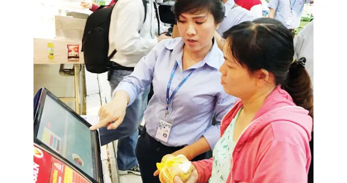 Chờ kiểm định, thức ăn bẩn đã vào bụng!
