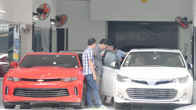 Tan giấc mơ ô tô nhập khẩu giá rẻ