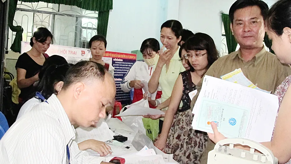 Sợ bị phạt tù, nhiều giám đốc nộp tiền nợ BHXH