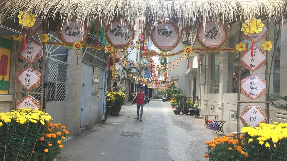 Bước chuyển trong xây dựng nếp sống văn minh 