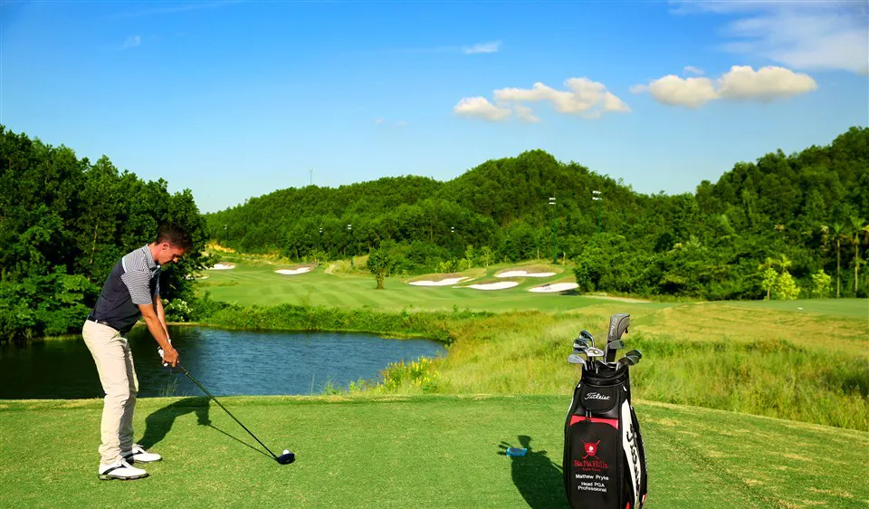 Thỏa thích chơi golf với thẻ trả trước của Bà Nà Hills Golf Club