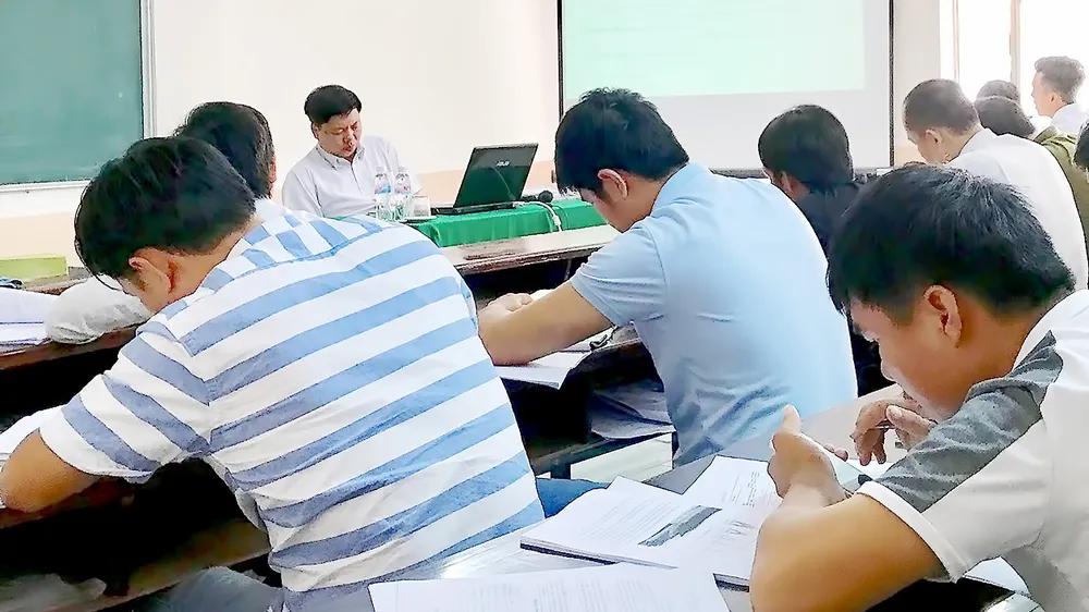  Các trường phải chịu trách nhiệm về những sai phạm của mình