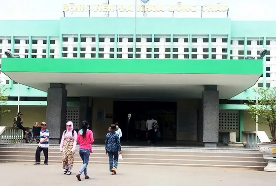 Bệnh viện Đa khoa tỉnh Đồng Tháp - nơi xảy ra nhiều ca phẫu thuật gây tử vong do bác sĩ Lê Văn Bé Ba thực hiện