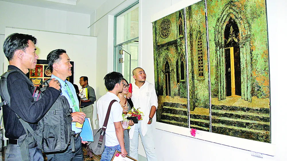 Họa sĩ trẻ loay hoay tìm cơ hội