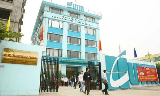 Việc học 96 ngày lấy bằng ĐH: Dừng hợp tác với Trường ĐH Công nghệ và quản lý hữu nghị Hà Nội