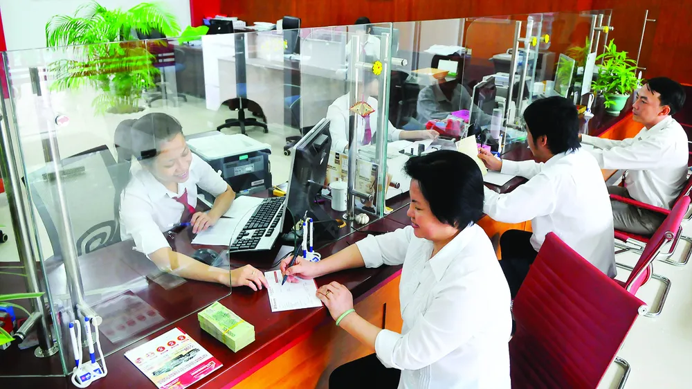 Lãi suất hình thành mặt bằng mới