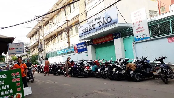 Phường 4 quận 8 lập các tổ tự quản giữ trật tự lòng lề đường