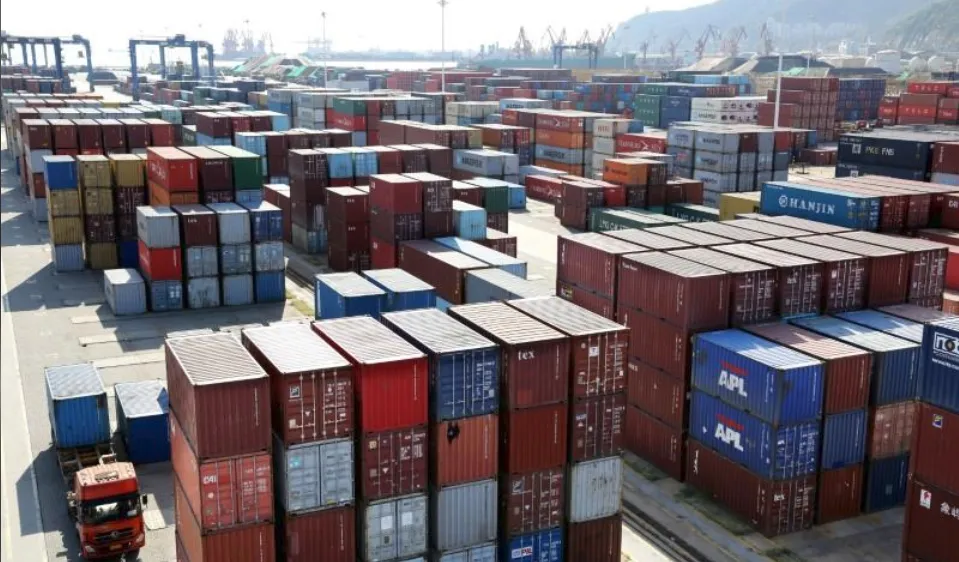 Trung Quốc công bố vẫn đạt xuất siêu kỷ lục với Mỹ trong tháng 9 