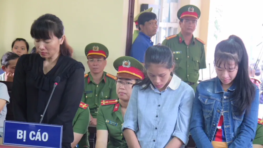 Hãy biết 111 để bảo vệ những thiên thần nhỏ
