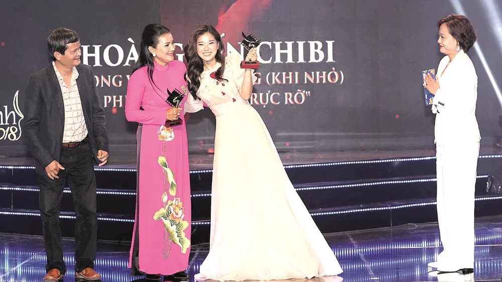 “Cánh diều” vẫn không thể cất cánh