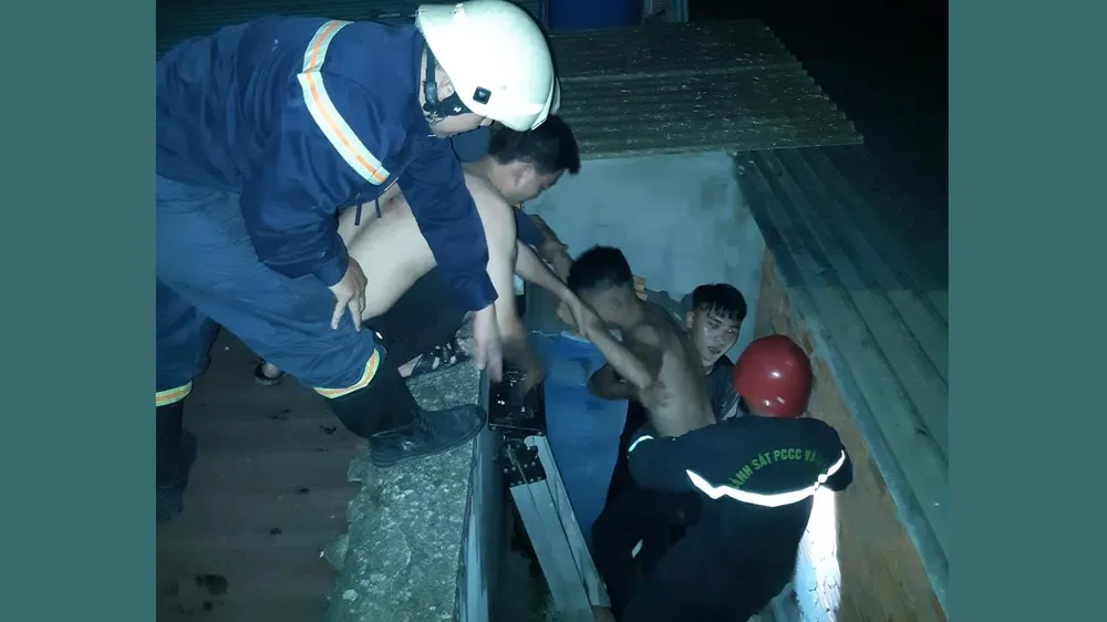  Cứu 1 người trong vụ cháy nhà dân tại quận Gò Vấp