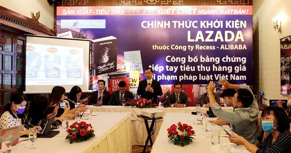 First News chính thức khởi kiện Lazada