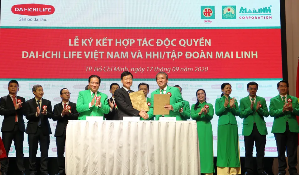 Dai-ichi Life Việt Nam và HHI/Tập đoàn Mai Linh ký kết Hợp tác độc quyền 15 năm