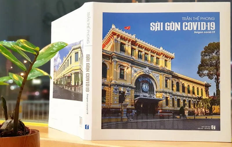 Ra mắt sách và triển lãm ảnh Sài Gòn Covid-19