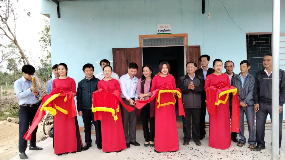 “Mái ấm Syngenta” trao tặng 110 căn nhà cho nông dân nghèo 