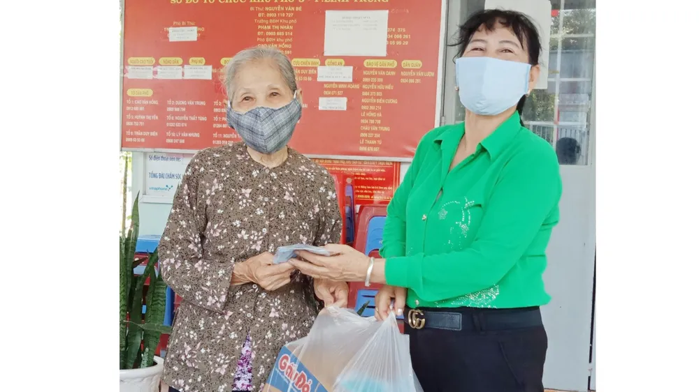 Những tấm lòng rộng mở 