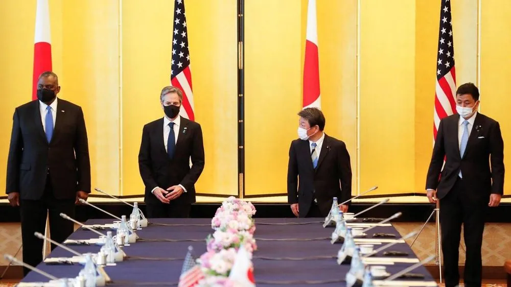 Các quan chức Nhật Bản và Mỹ tại buổi đối thoại. Ảnh: Japan Times