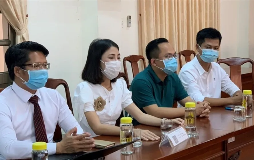 Tại buổi làm việc lần 2, YouTuber Thơ Nguyễn bị xử phạt 7,5 triệu đồng. Ảnh: Cơ quan công an cung cấp