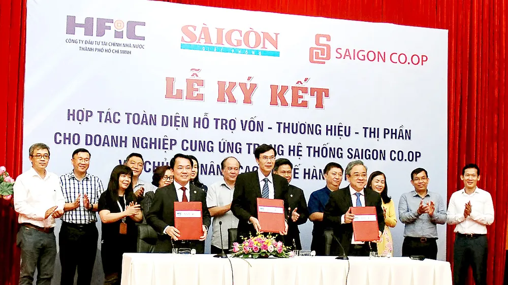 Hợp tác hỗ trợ hàng Việt vươn xa 