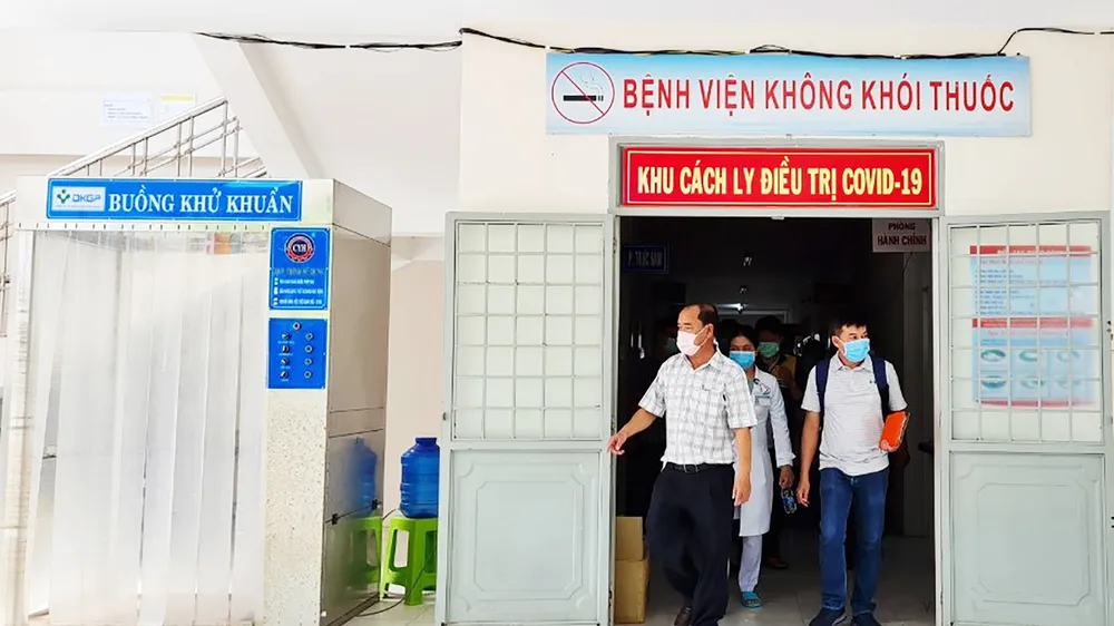 Hai lớp kiểm soát dịch trên biên giới