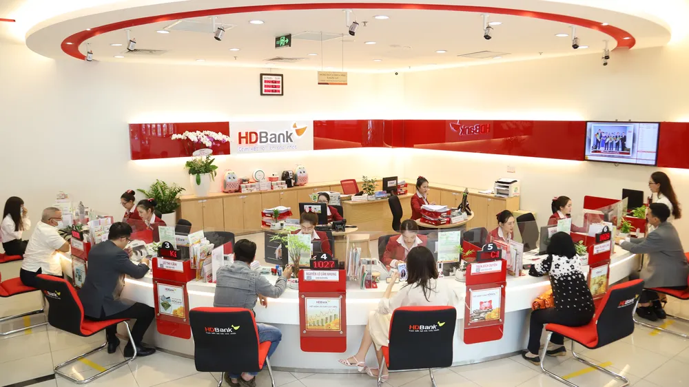 HDBank tiếp tục thuộc nhóm doanh nghiệp tăng trưởng xuất sắc nhất Việt Nam