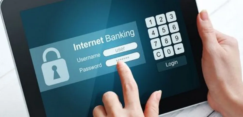 98% hộ dân trả tiền điện không dùng tiền mặt