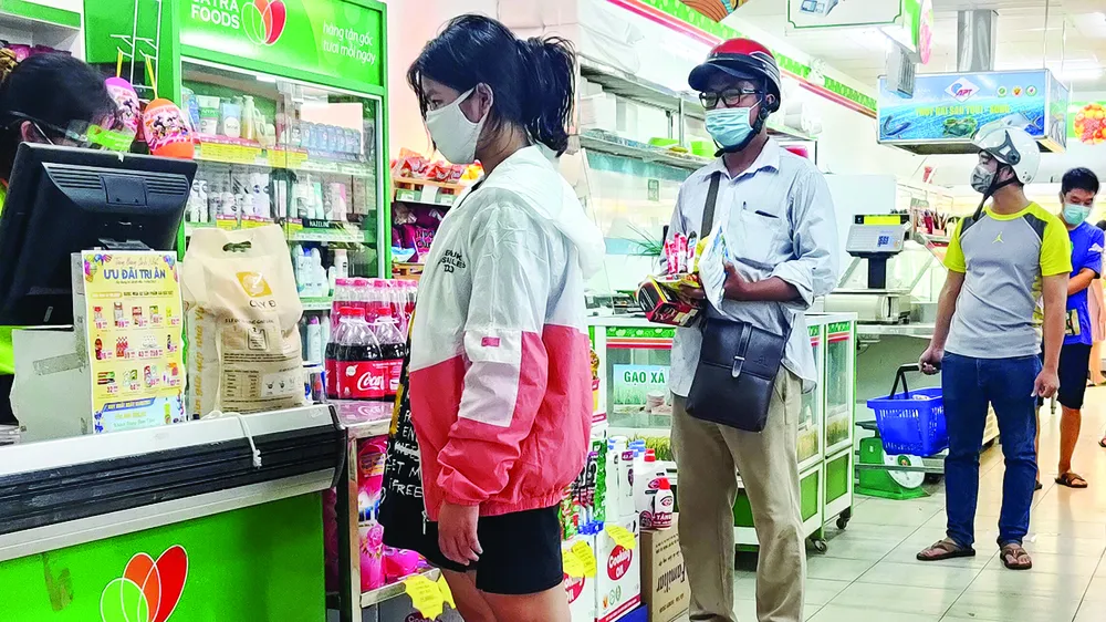 Hàng thiết yếu đủ cung cấp trong 6 tháng tới