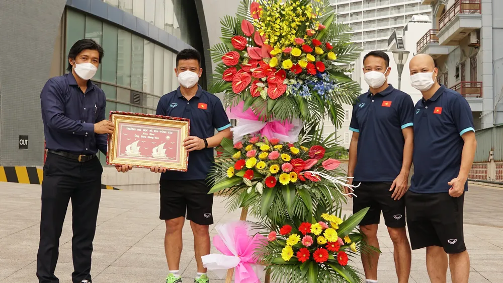 Trường Đại học Bà Rịa – Vũng Tàu chúc Đội tuyển Việt Nam thành công tại AFF CUP 2020