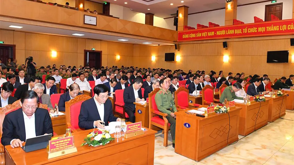 Các đại biểu dự hội nghị. Ảnh: VIẾT CHUNG