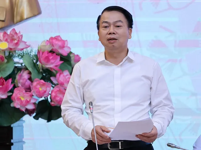 Họp báo Chính phủ thường kỳ tháng 4. Ảnh: VIẾT CHUNG