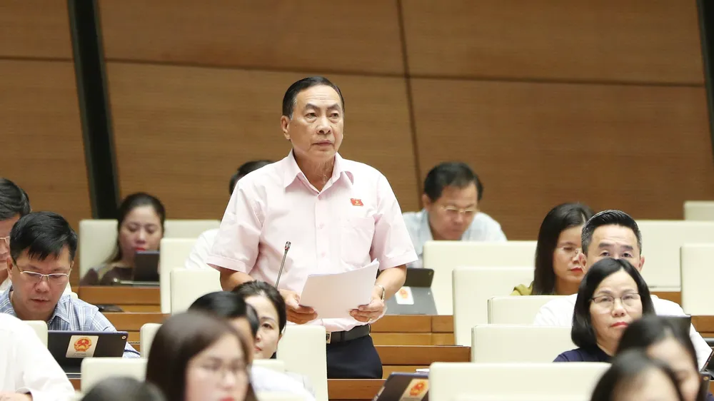 ĐBQH đề nghị tháo gỡ ngay vướng mắc về phòng cháy chữa cháy, không để doanh nghiệp đóng cửa