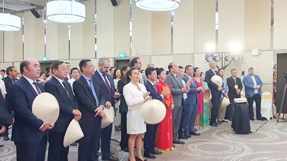 TPHCM cam kết tạo điều kiện thuận lợi cho các cơ quan nước ngoài 