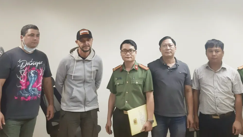 Xây dựng Luật Dẫn độ: Răn đe những tội phạm có tư tưởng bỏ trốn ra nước ngoài