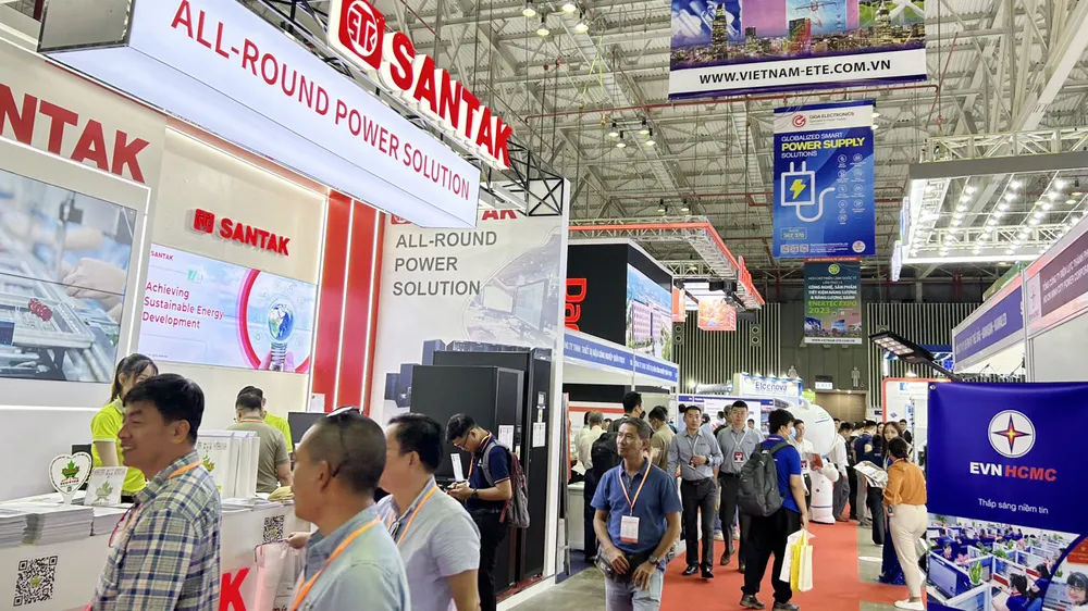 Vietnam ETE & Enertec Expo 2024 quy tụ nhiều ông lớn ngành điện và năng lượng