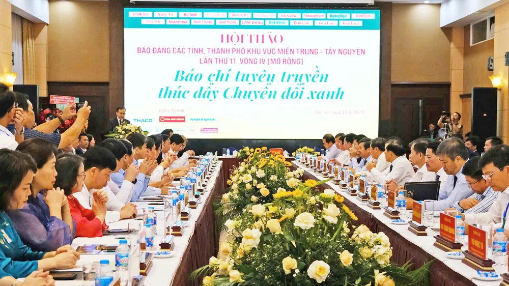 Báo chí thúc đẩy chuyển đổi xanh 