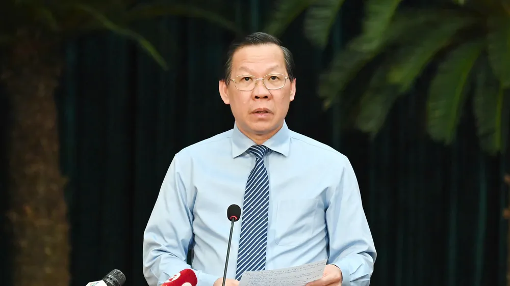HĐND TPHCM thực hiện chất vấn, trả lời chất vấn với Chủ tịch UBND TPHCM