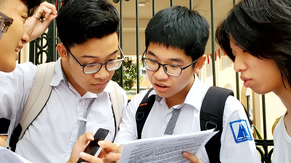 Thí sinh than đề tiếng Anh quá khó